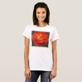 Vlammend Roos op perkament T-shirt (Voorkant volledig)