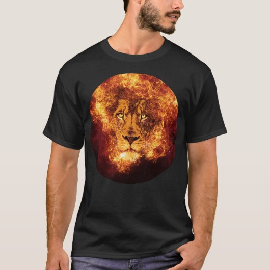 Vlammende Leeuw van Juda T-shirt (Voorkant)