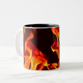 Vlampen van de Mok van de brandkoffie (Voorkant links)