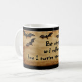 Vleermuisvleugels & Koffie Halloween Mok (Voorkant links)