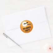 Vleermuizen en volle maan in oranje lucht Hallowee Ronde Sticker (Envelop)