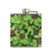 Vlek van vier lederen klaver, sorrel, met dauw heupfles (Achterkant)