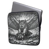 Vleugelige Uil Schildwacht van BurnsInHell Laptop Sleeve (Voorkant Links)