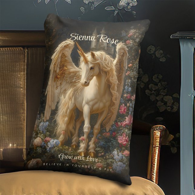 Vleugelpaard  Renaissance vergulde eenhoorn Kussen (Creator heeft geüpload)