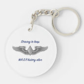 Vleugels van haar eigen sleutelhanger (Achterkant)