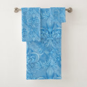 Vleur-de-lis-patroon - zachte hemel blauw bad handdoek (Insitu)
