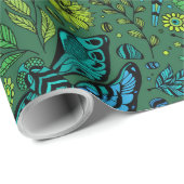 Vlieg een libel op smaragdgroen cadeaupapier (Rol Hoek)