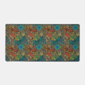 Vlieg, vlieg dragonvlieg op bruin bureaumat (Voorkant)