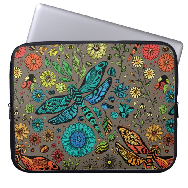 Vlieg, vlieg dragonvlieg op bruin laptop sleeve (Voorkant)