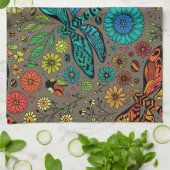 Vlieg, vlieg dragonvlieg op bruin theedoek (Gevouwen)