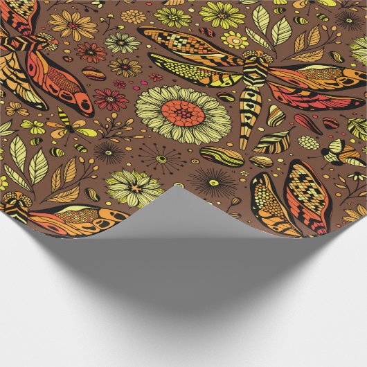 Vliegen, dragonvlieg op kannamonbruin cadeaupapier (Hoek)