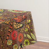 Vliegen, dragonvlieg op kannamonbruin tafelkleed (Voorbeeld)