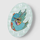 Vliegen en zingen van staarvogels grote klok (Hoek)