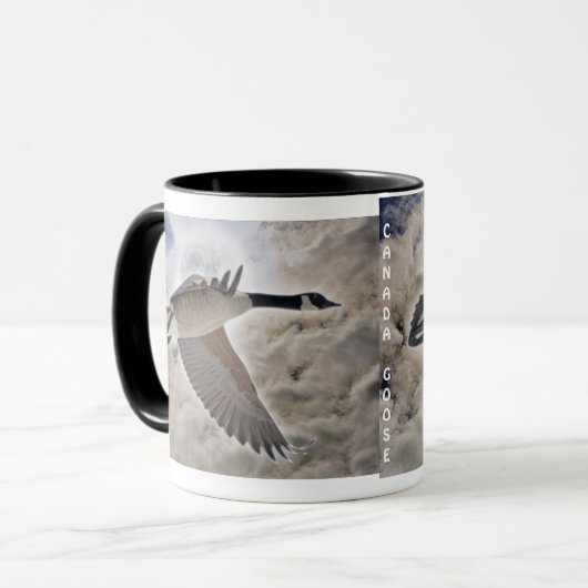 Vliegend Canada Goose & Clouds Wildlife Drink Mok (Voorkant links)