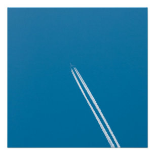 Vliegend vliegtuig op een blauwe lucht achtergrond perfect poster