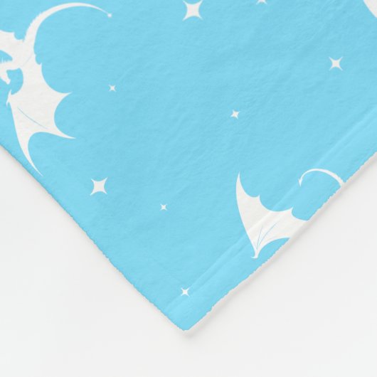 Vliegende draken en sterren op blauwe achtergrond fleece deken (Hoek)