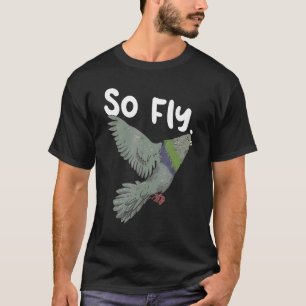 Vliegende duivenvogel die vogeljacht bezoekt t-shirt