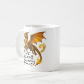 Vliegende Gouden Draak Steeds Voorwaarts Koffiemok (Voorkant links)