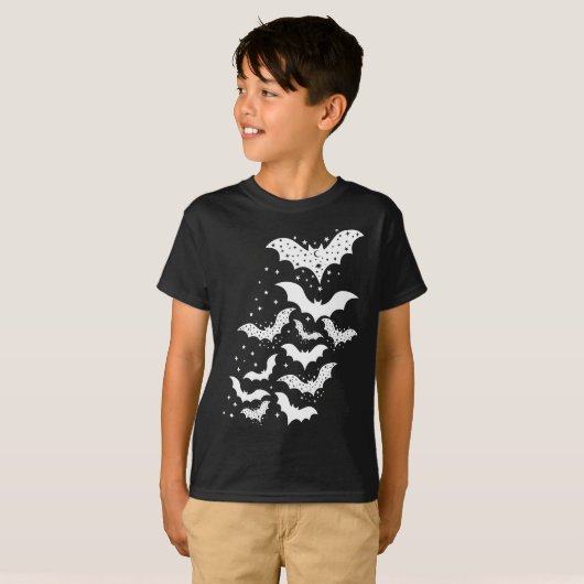Vliegende Halloween Galaxy Witte vleermuizen en st T-shirt (Voorkant volledig)