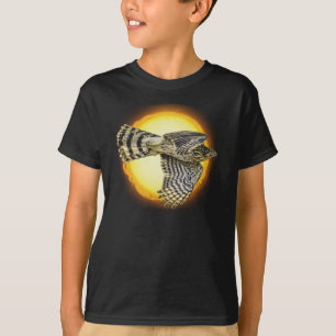 Vliegende Havik Vuur  T-shirt