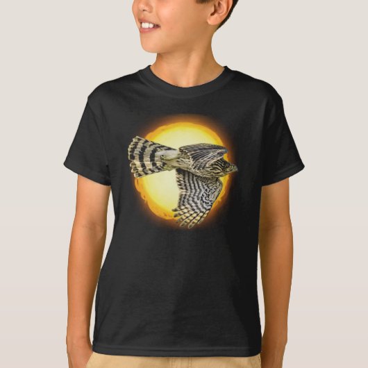 Vliegende Havik Vuur T-shirt (Voorkant)