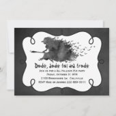 Vliegende heks-halloween-partij kaart (Voorkant)