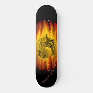 Vliegende heks met zwarte kat, halve nacht persoonlijk skateboard