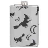 Vliegende heks tussen halve maan bij Halloween nac Heupfles (Voorkant)