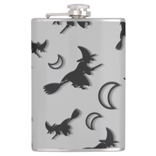 Vliegende heks tussen halve maan bij Halloween nac Heupfles (Voorkant)