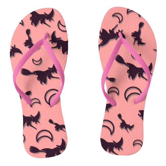 Vliegende heks tussen halve maan bij Halloween nac Teenslippers (Voetbed)