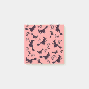 Vliegende heks tussen halve maan op Halloweenavond Post-it® Notes