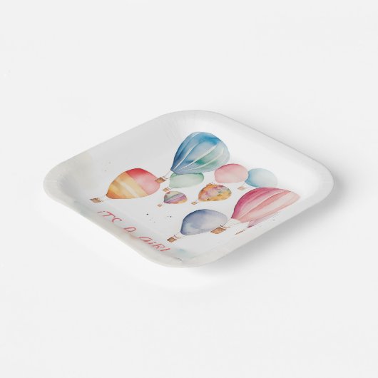 Vliegende hete luchtballonnen zijn een meisje leuk papieren bordje (Gebogen)