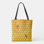 Vliegende honingbijen op Golden Honeycomb  Tote Bag (Achterkant)