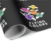 Vliegende Kleuren Grappige Kleurrijke Vleugels Pun Cadeaupapier (Rol Hoek)