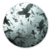 Vliegende moord op kudde kraaien, raven keramische knop (Voorkant)