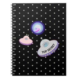 Vliegende schotels. blauwe aliens & witte sterren notitieboek