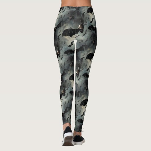 vliegende vleermuizen stormachtige luchten gotisc leggings (Achterkant)