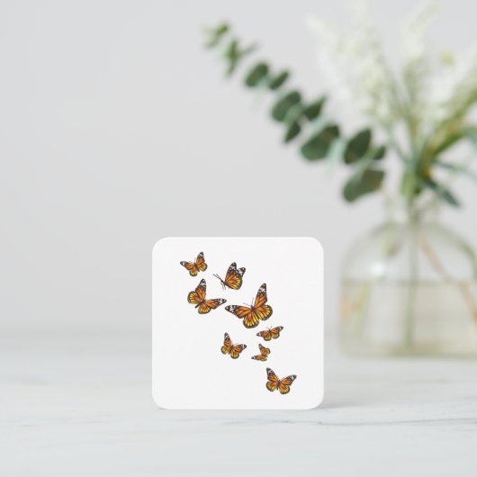 Vliegende vlinders - vlinder over Gardener Ento Vierkante Visitekaartje (Staand voorkant)