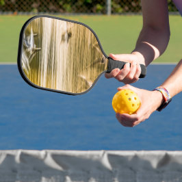 Vliegende zeegarren - abstract pickleball paddle