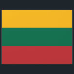 Vlieger met de vlag van Litouwen Flyer<br><div class="desc">Vier nationale trots en laat uw boodschap opvallen met deze levendige flyer met de vlag van Litouwen! Of u nu een cultureel evenement organiseert, een lokaal bedrijf promoot of gewoon informatie deelt met een patriottische twist, deze flyer biedt de perfecte mix van praktische bruikbaarheid en nationale identiteit. Het gedurfde ontwerp...</div>