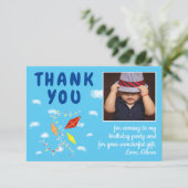 Vliegers Wolken Blauw Kinderen Foto Verjaardag Bedankkaart (Staand voorkant)