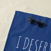 Vliegtuig boven de wolken (aanpasbaar) strandlaken (In situ)