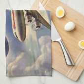  vliegtuig dat over de hele wereld in wolken vlieg theedoek (Quarter Fold)