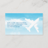 Vliegtuig in de blauwe bewolkte lucht visitekaartje (Achterkant)