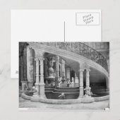 Vliegtuig onder de trap van het Hotel de Briefkaart (Voorkant / Achterkant)