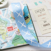 Vliegtuig stijgt hoog in formatie op Sky Blue Satijnen Lint