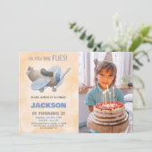 Vliegtuig Verjaardag Uitnodigingen Bruin Grijs met (Staand voorkant)