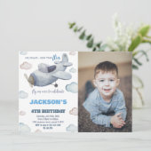 Vliegtuig Verjaardag Uitnodigingen Grijs Blauw W F (Staand voorkant)