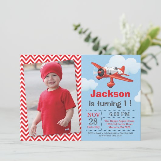 Vliegtuigdaguitnodiging. Boy Birthday Party Kaart (Staand voorkant)
