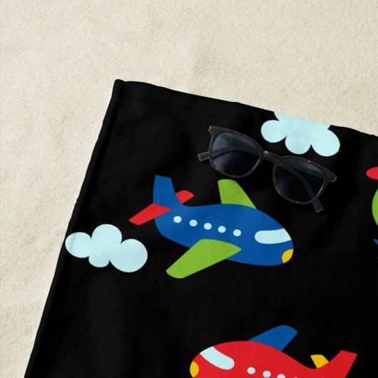 Vliegtuigen Helikopters en wolkenkrabbers Kunstwer Strandlaken (In situ)